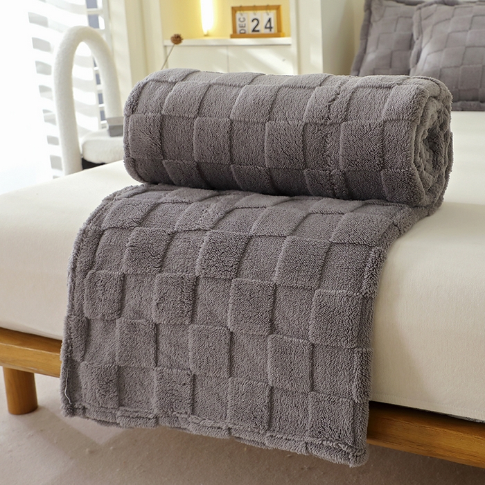 91家纺网 家纺一手货源 找家纺 芸锦豪 2024新款意大利面包格毛毯-卷边款 深灰