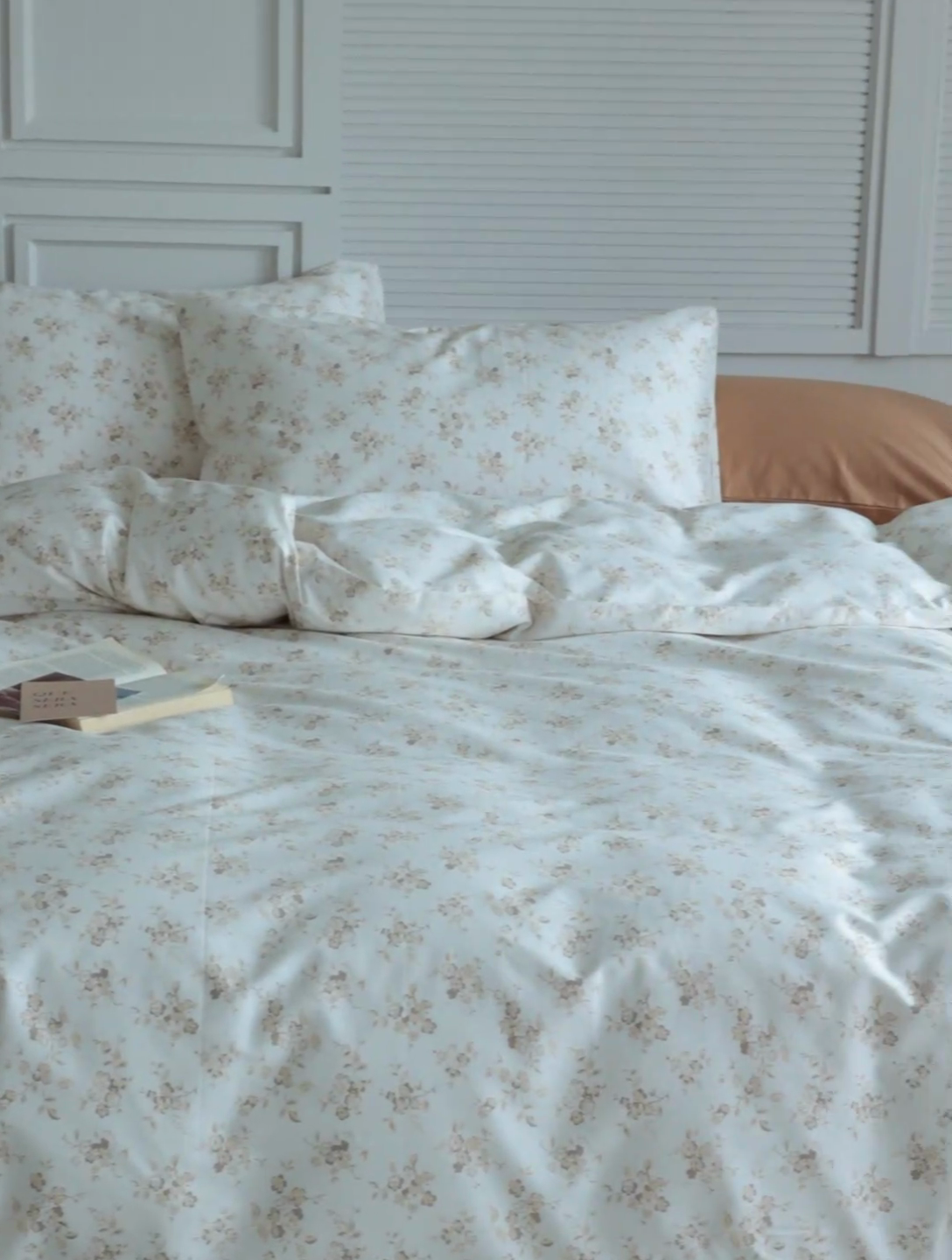 91家纺网 家纺一手货源 找家纺 棉眠 2024新款40支AB版全棉印花四件套 悸动-咖