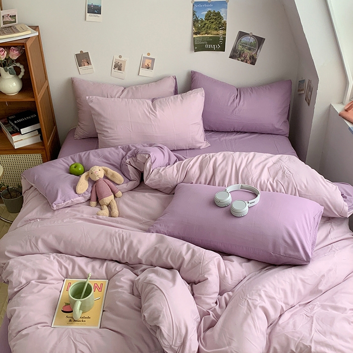 91家纺网 家纺一手货源 找家纺 优迈 2024新款ins风小红书同款纯色双拼水洗棉四件套亲肤加厚磨毛四件套混搭系列-单被套单床单单枕套单床笠 棚拍图 紫薯芋泥