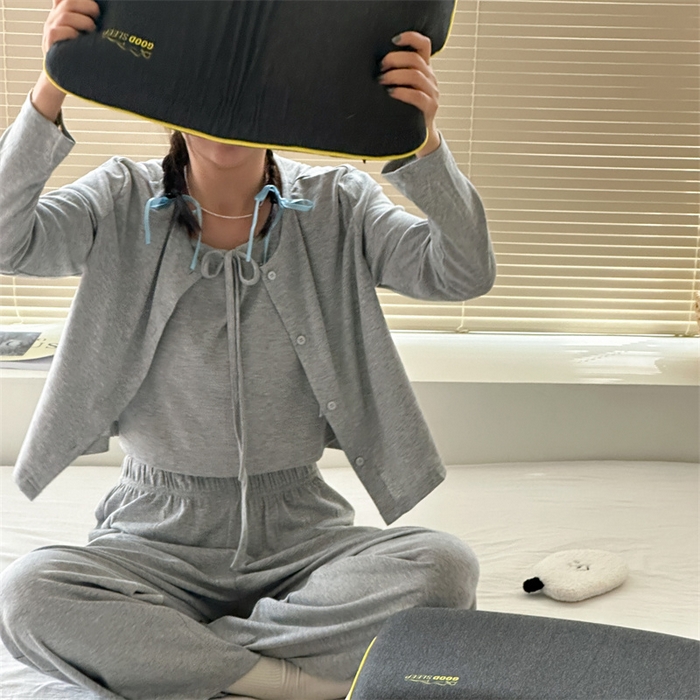 91家纺网 家纺一手货源 找家纺 伟邦枕芯 2024新款高端生物基儿童0压记忆枕枕头枕芯 黑色高款50×30cm/只