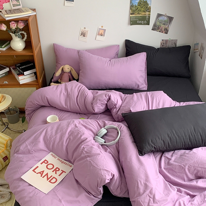 91家纺网 家纺一手货源 找家纺 优迈 2024新款ins风小红书同款纯色双拼水洗棉四件套亲肤加厚磨毛四件套混搭系列-单被套单床单单枕套单床笠 棚拍图 葡萄紫黑