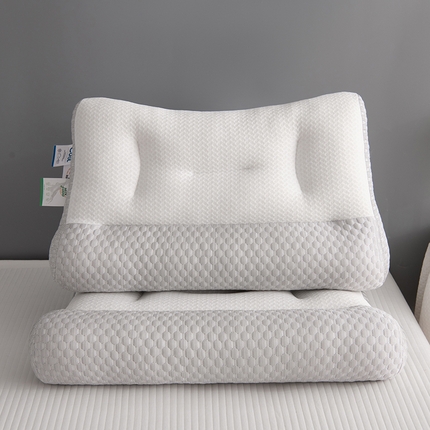 91家纺网 家纺一手货源 找家纺 爱来伊家 2024新款冰豆豆夏季枕芯反牵引枕48*74cm 牵引枕-灰