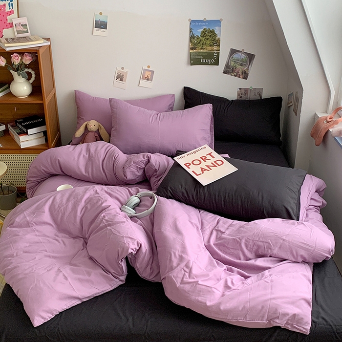 91家纺网 家纺一手货源 找家纺 优迈 2024新款ins风小红书同款纯色双拼水洗棉四件套亲肤加厚磨毛四件套混搭系列-单被套单床单单枕套单床笠 棚拍图 葡萄紫黑