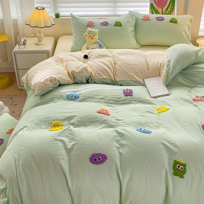 91家纺网 家纺一手货源 找家纺 韩巢家纺 2024热款超柔水洗棉毛巾绣床上用品四件套学生宿舍三件套-小精灵系列（提供精美卖家秀 ） 小精灵浅黄绿