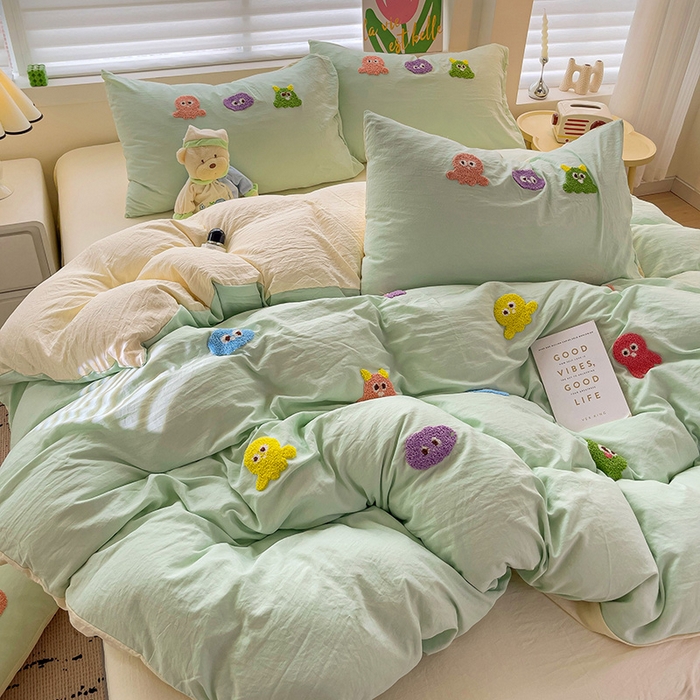 91家纺网 家纺一手货源 找家纺 韩巢家纺 2024热款超柔水洗棉毛巾绣床上用品四件套学生宿舍三件套-小精灵系列（提供精美卖家秀 ） 小精灵浅黄绿