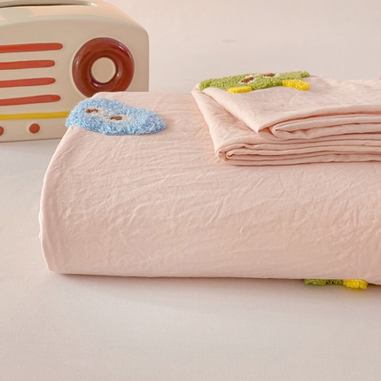 91家纺网 家纺一手货源 找家纺 韩巢家纺 2024热款超柔水洗棉毛巾绣单件被套-小精灵系列（提供精美卖家秀 ） 小精灵浅粉