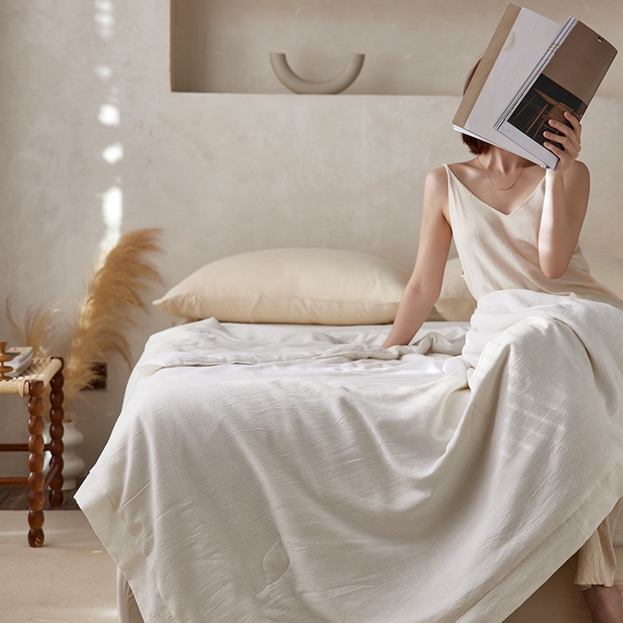 91家纺网 家纺一手货源 找家纺 2024新款全新系列天丝麻纯色多功能夏被-包边款 天丝麻本白色多功能夏被-包边款