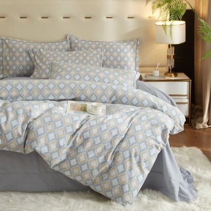 91家纺网 家纺一手货源 找家纺 金纱玉纺家纺 2025数码印花100%棉四件套 莎莉亚-兰