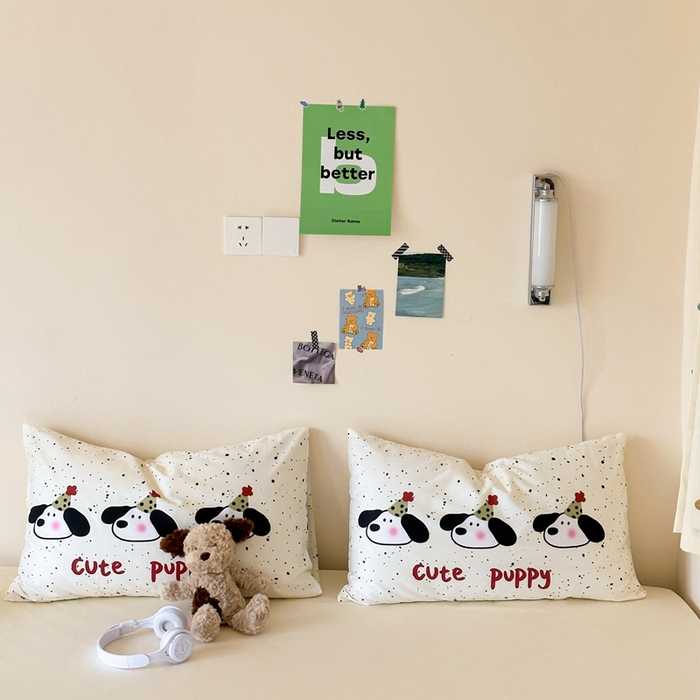 91家纺网 家纺一手货源 找家纺 觅糖家纺 2024新款全棉双面数码印花枕套 ins卡通-三只小狗