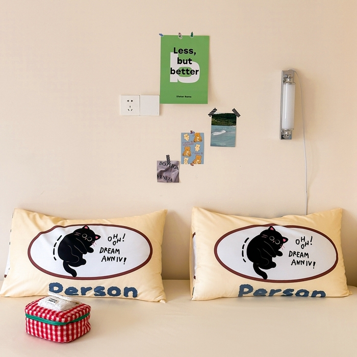 91家纺网 家纺一手货源 找家纺 觅糖家纺 2024新款全棉双面数码印花枕套 ins卡通-梦想小猫