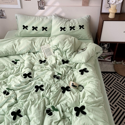 91家纺网 家纺一手货源 找家纺 水墨江南 2024新款超柔水洗棉毛巾绣四件套-蝴蝶结 蝴蝶结-浅绿
