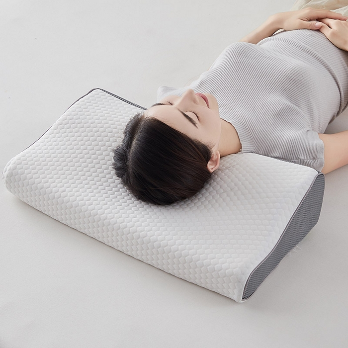 91家纺网 家纺一手货源 找家纺 （总）沃兰国际 2024新款针织布蝶形天然乳胶枕35*60*8/12cm