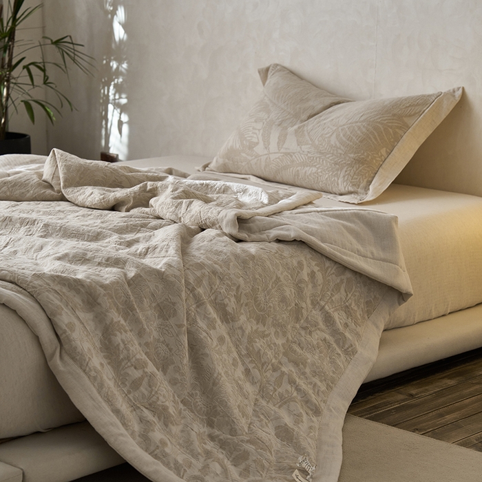 91家纺网 家纺一手货源 找家纺 2024新款亚麻大提花全新系列多功能夏被 如梦令包边款