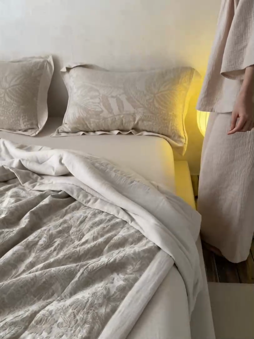 91家纺网 家纺一手货源 找家纺 2024新款亚麻大提花全新系列多功能夏被 如梦令包边款