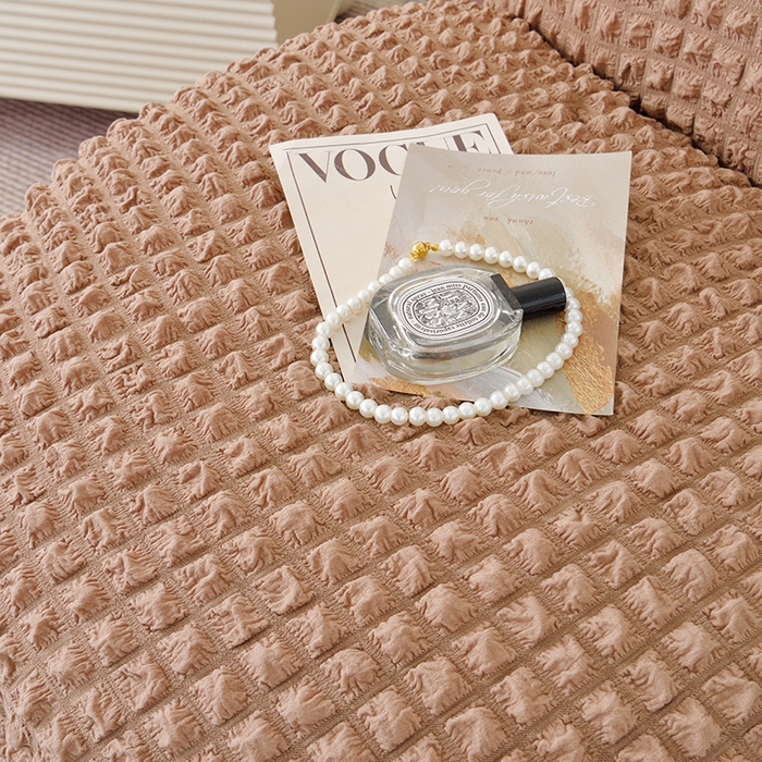 91家纺网 家纺一手货源 找家纺 启博家纺 2024新款白胖子雪梨椅泡泡纱沙发套 咖色