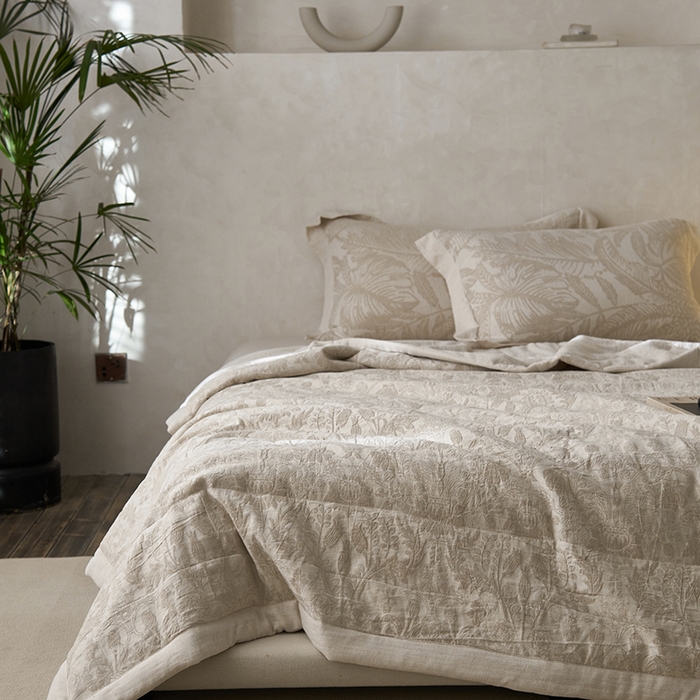 91家纺网 家纺一手货源 找家纺 2024新款亚麻大提花全新系列多功能夏被 如梦令包边款