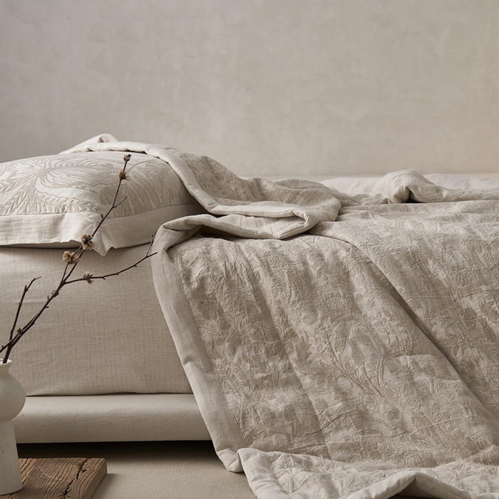 91家纺网 家纺一手货源 找家纺 2024新款亚麻大提花全新系列多功能夏被 如梦令包边款
