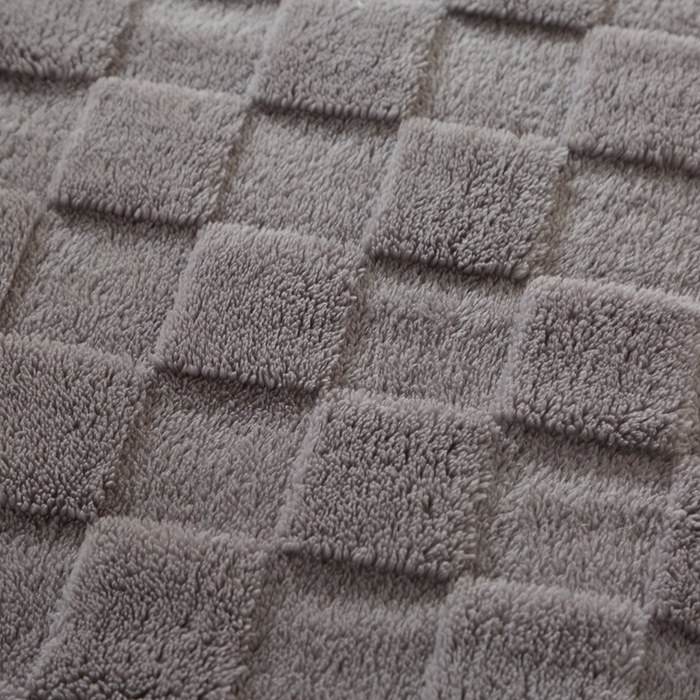 91家纺网 家纺一手货源 找家纺 芸锦豪 2024新款意大利面包格毛毯-包边款 面包格包边款-深灰