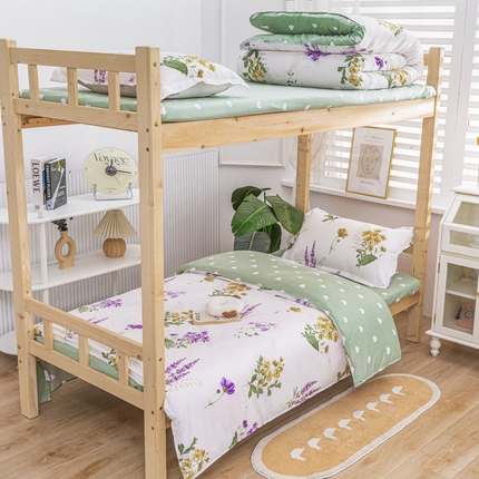 91家纺网 家纺一手货源 找家纺 卡斯诺家纺馆 2025新款亲肤芦荟棉印花学生宿舍上下铺三件套四件套 花季如梦