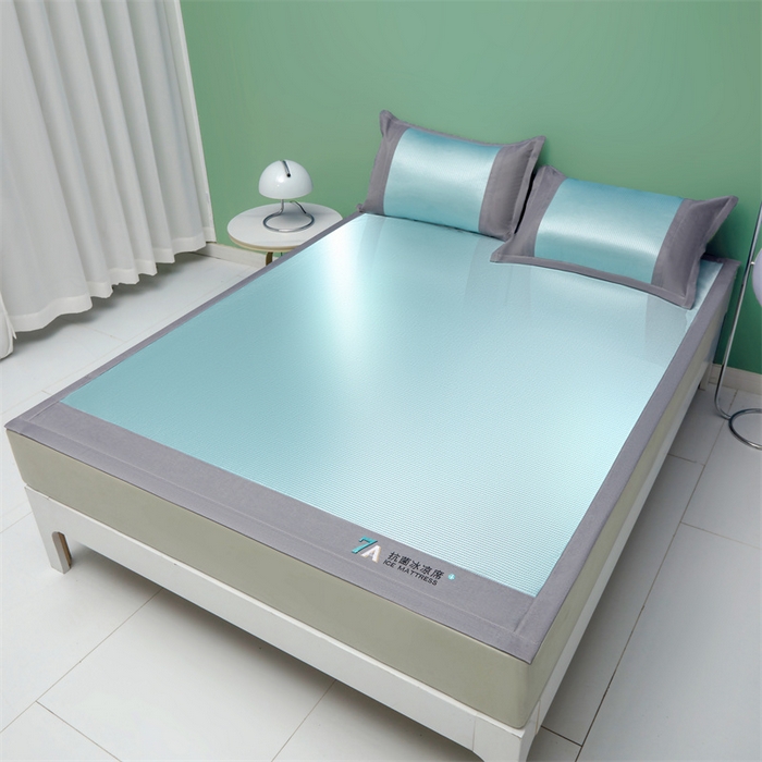 91家纺网 家纺一手货源 找家纺 瑶瑶家居 2024新款碳光冰丝席-量大优惠 冰丝碳光席-冰翠绿