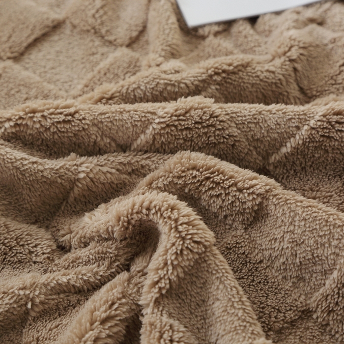 91家纺网 家纺一手货源 找家纺 芸锦豪 2024新款意大利面包格毛毯-包边款 面包格包边款-咖色