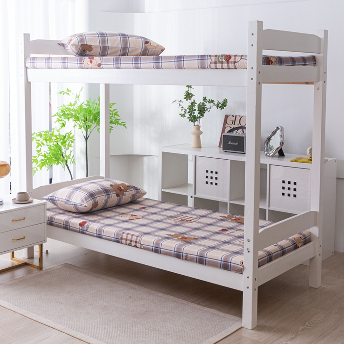 91家纺网 家纺一手货源 找家纺 简冠家纺 2025新款全棉学生宿舍三四件套 英伦小熊-咖