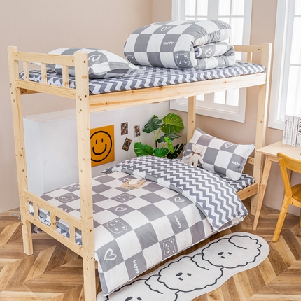 91家纺网 家纺一手货源 找家纺 （总）卡斯诺家纺馆 2025新款亲肤芦荟棉印花学生宿舍上下铺三件套四件套