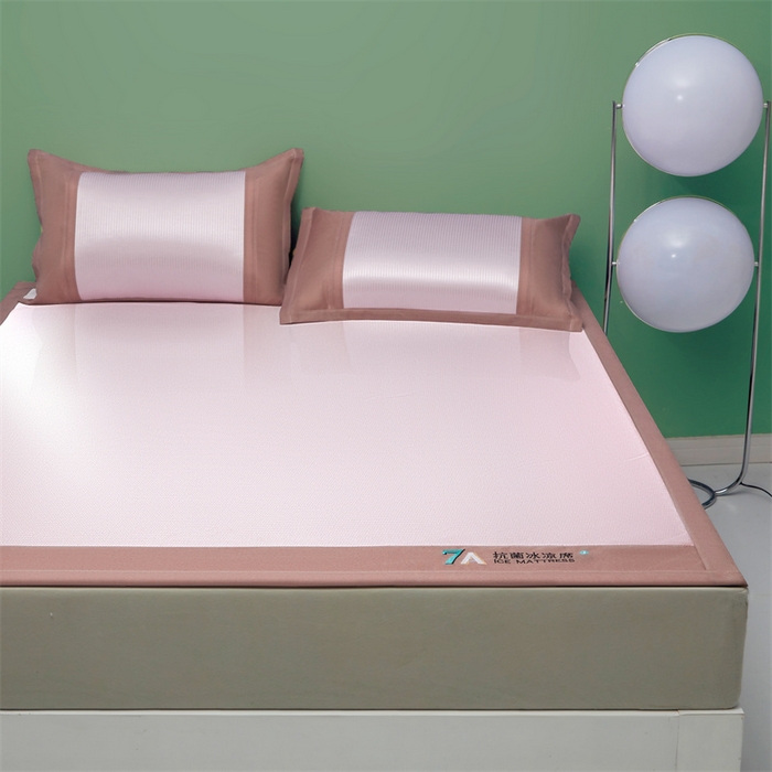 91家纺网 家纺一手货源 找家纺 瑶瑶家居 2024新款碳光冰丝席-量大优惠 冰丝碳光席-冰透粉