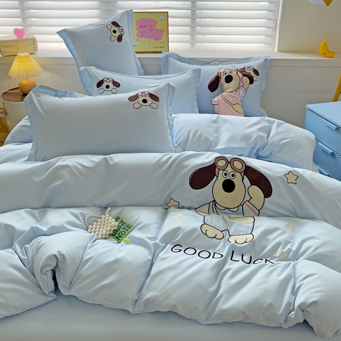 91家纺网 家纺一手货源 找家纺 2024新款磨毛水洗棉可爱萌趣四件套--萌犬小巴系列 萌犬小巴-蓝