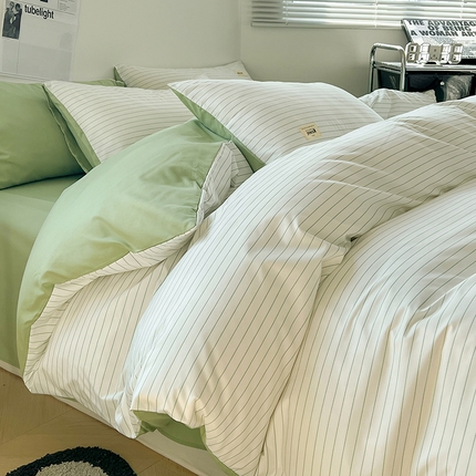 91家纺网 家纺一手货源 找家纺 卡斯诺家纺馆 2025新款105克贴标款四件套-风格一 绿白条