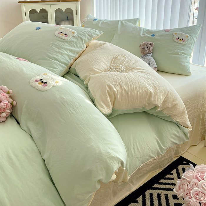 91家纺网 家纺一手货源 找家纺 韩巢家纺 2024新款超柔水洗棉毛巾绣单件被套-幸运熊系列（提供精美卖家秀 ） 幸运熊浅绿黄