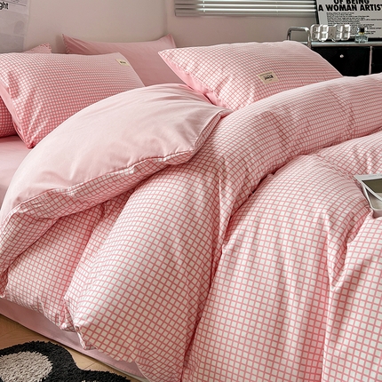 91家纺网 家纺一手货源 找家纺 卡斯诺家纺馆 2025新款105克贴标款四件套-风格一 布丁-粉