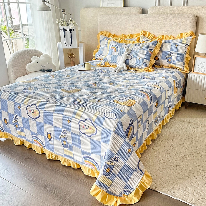 91家纺网 家纺一手货源 找家纺 恋绒家纺 2025新款全棉床盖纯棉夹棉床盖花边款直角款（可定做） 月亮宝宝