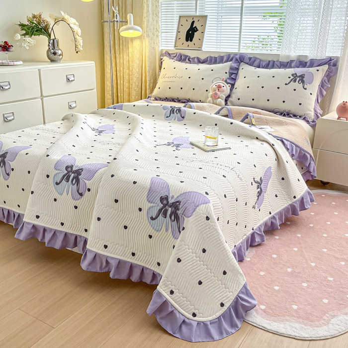 91家纺网 家纺一手货源 找家纺 恋绒家纺 2025新款全棉床盖纯棉夹棉床盖花边款直角款（可定做） 法式少女