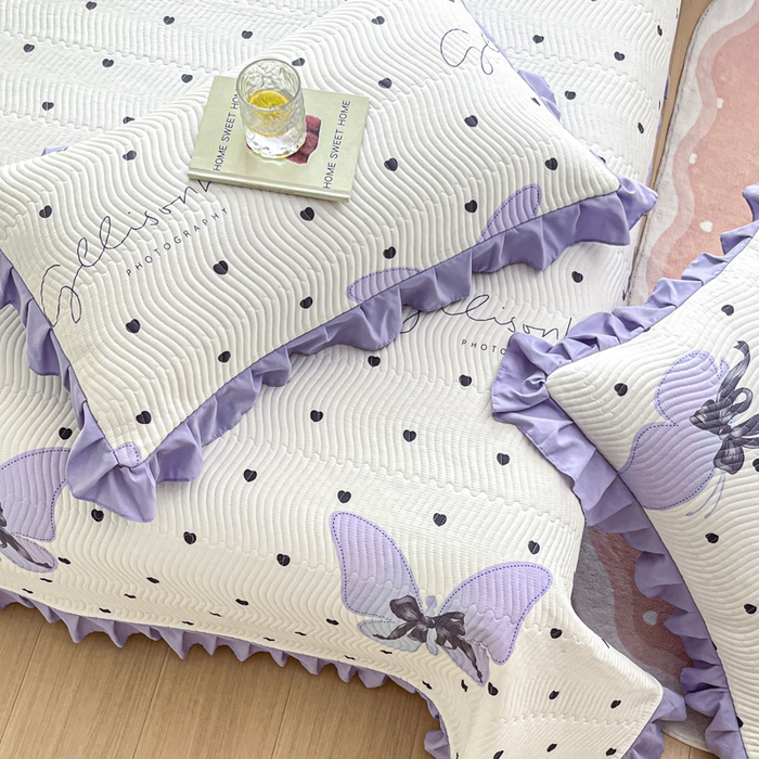 91家纺网 家纺一手货源 找家纺 恋绒家纺 2025新款全棉床盖纯棉夹棉床盖花边款直角款（可定做） 法式少女