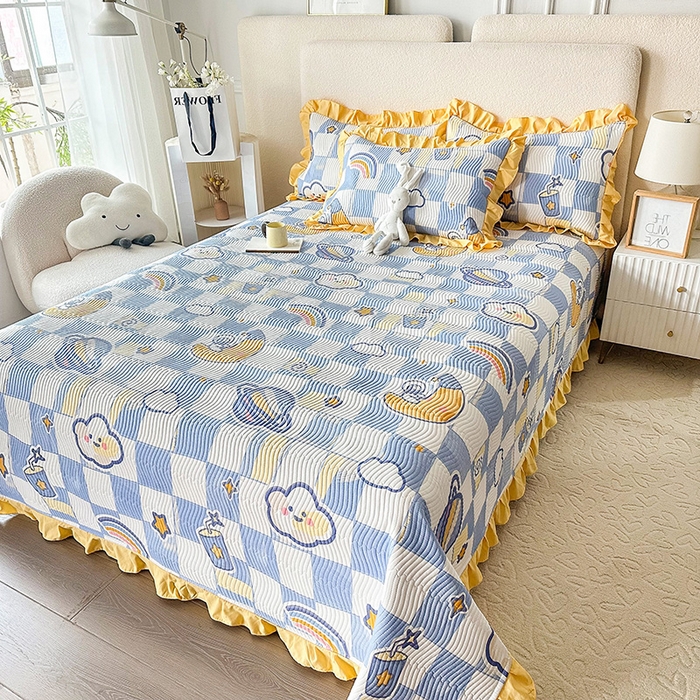 91家纺网 家纺一手货源 找家纺 恋绒家纺 2025新款全棉床盖纯棉夹棉床盖花边款直角款（可定做） 月亮宝宝