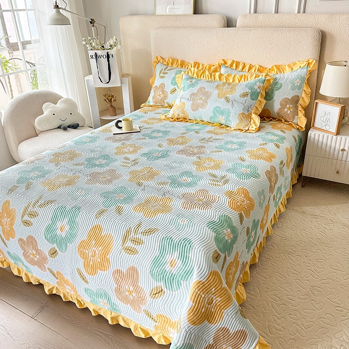 91家纺网 家纺一手货源 找家纺 恋绒家纺 2025新款全棉床盖纯棉夹棉床盖花边款直角款（可定做） 幸福里