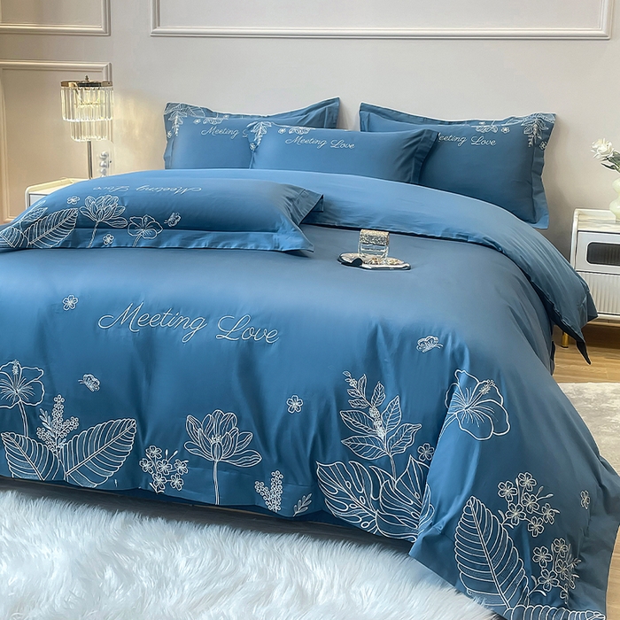 91家纺网 家纺一手货源 找家纺 2024新款亲肤棉磨毛刺绣四件套-花前悦夏 花前悦夏-深海蓝