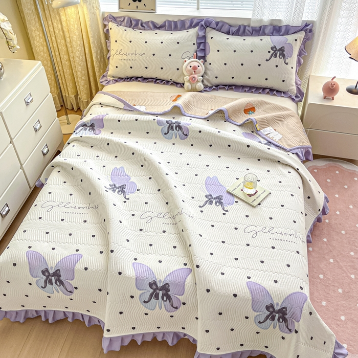 91家纺网 家纺一手货源 找家纺 恋绒家纺 2025新款全棉床盖纯棉夹棉床盖花边款直角款（可定做） 法式少女