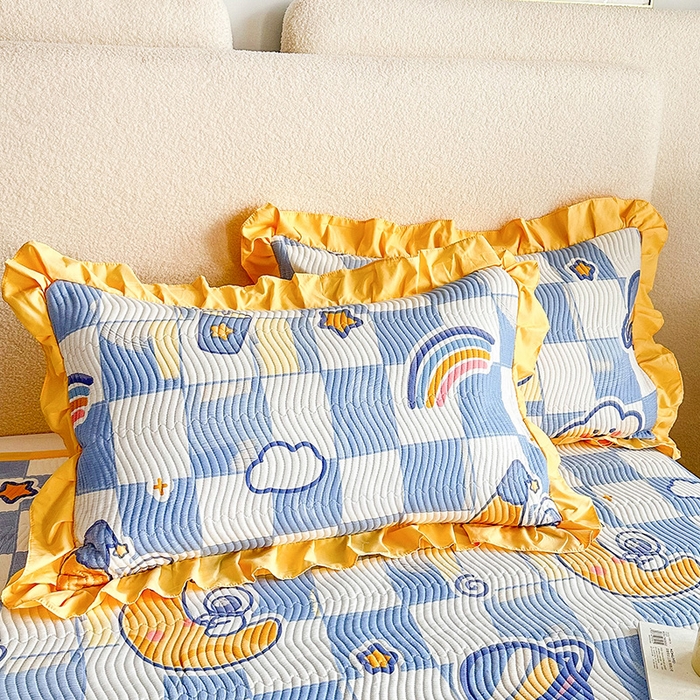 91家纺网 家纺一手货源 找家纺 恋绒家纺 2025新款全棉床盖纯棉夹棉床盖花边款直角款（可定做） 月亮宝宝