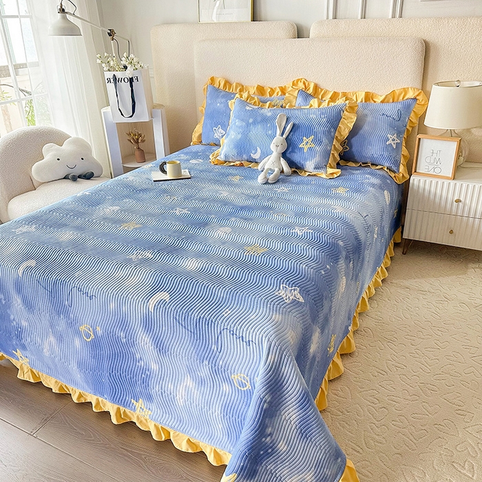 91家纺网 家纺一手货源 找家纺 恋绒家纺 2025新款全棉床盖纯棉夹棉床盖花边款直角款（可定做） 闪耀星空