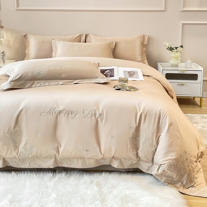 91家纺网 家纺一手货源 找家纺 2024新款亲肤棉磨毛刺绣四件套-花前悦夏 花前悦夏-燕麦奶