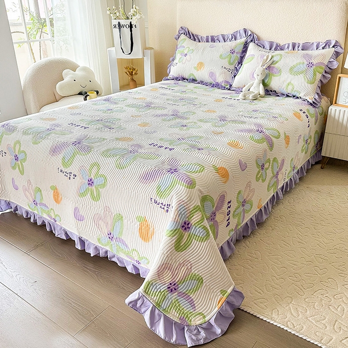 91家纺网 家纺一手货源 找家纺 恋绒家纺 2025新款全棉床盖纯棉夹棉床盖花边款直角款（可定做） 和风絮语