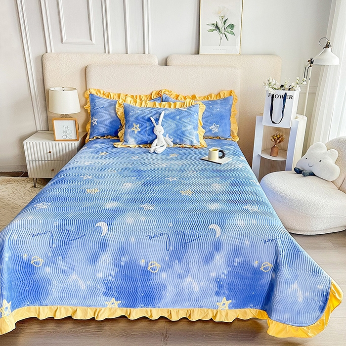 91家纺网 家纺一手货源 找家纺 恋绒家纺 2025新款全棉床盖纯棉夹棉床盖花边款直角款（可定做） 闪耀星空