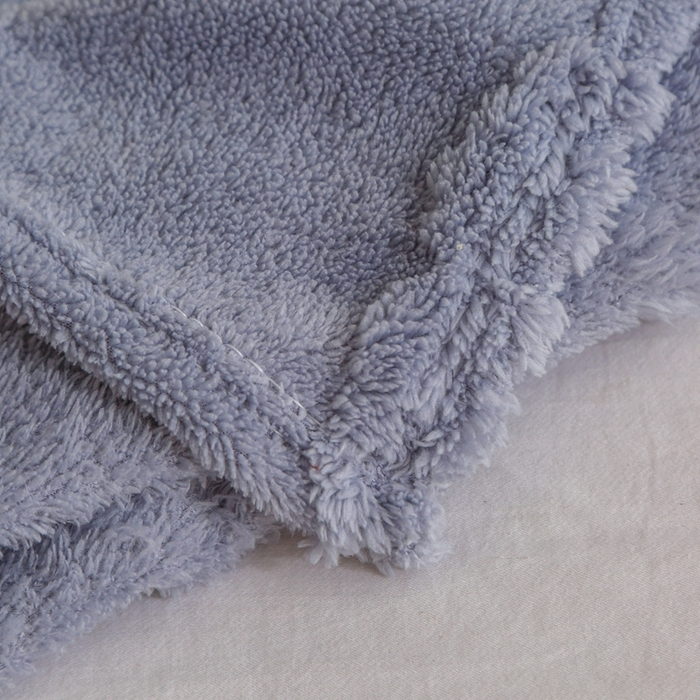 91家纺网 家纺一手货源 找家纺 芸锦豪 2024新款蝴蝶提花毛毯卷边款 蝴蝶提花卷边款-蓝灰