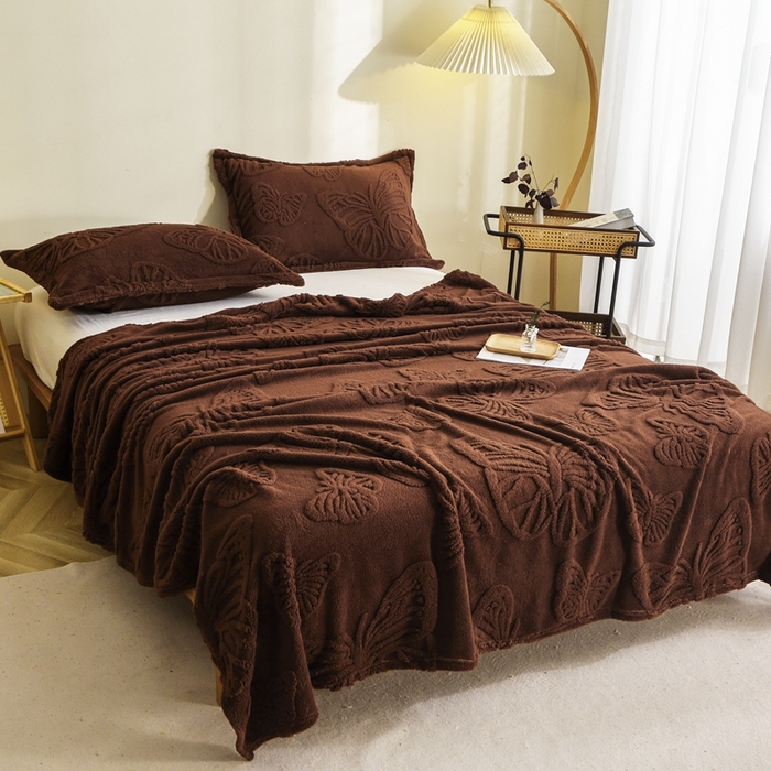 91家纺网 家纺一手货源 找家纺 芸锦豪 2024新款蝴蝶提花毛毯卷边款 蝴蝶提花卷边款-红咖