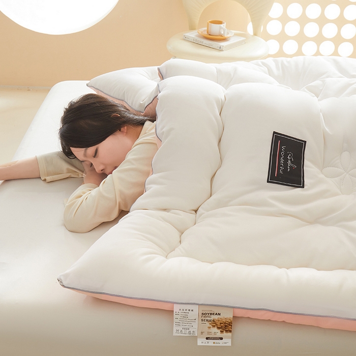 91家纺网 家纺一手货源 找家纺 瑶瑶家居床垫 2024年新款母婴级大豆纤维双拼被 双拼白玉