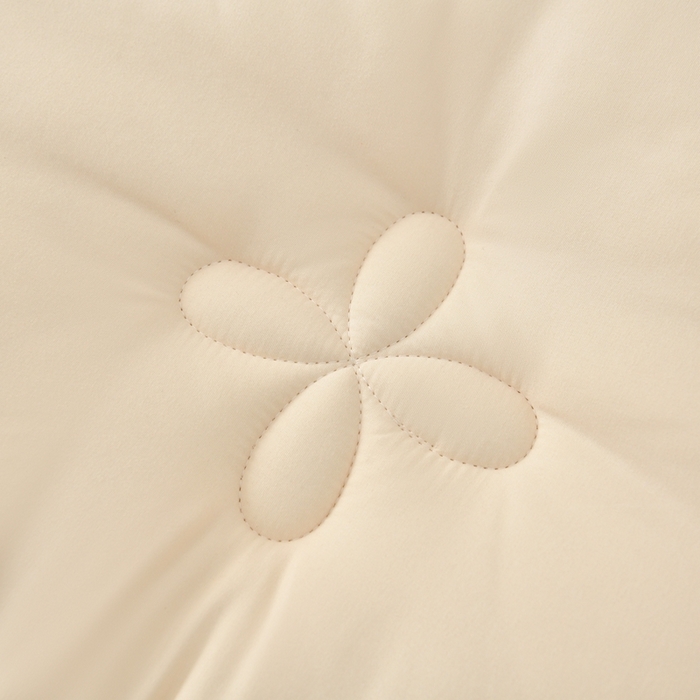 91家纺网 家纺一手货源 找家纺 瑶瑶家居床垫 2024年新款母婴级大豆纤维双拼被 金驼