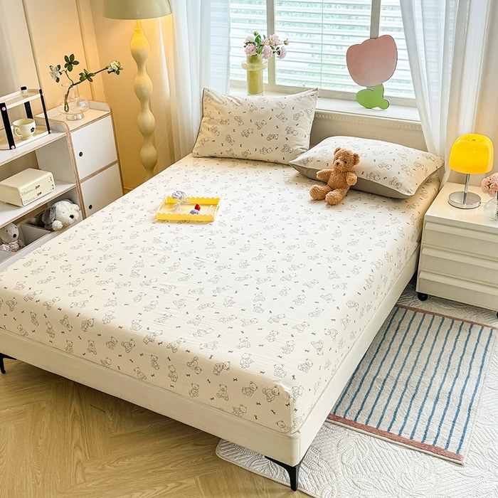 91家纺网 家纺一手货源 找家纺 妖妖家纺 2024新款超柔软糯亲肤水洗棉单床笠 可爱棕熊