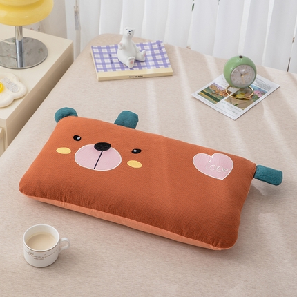 91家纺网 家纺一手货源 找家纺 （总）织布人 2024新款荞麦枕儿童学生卡通全棉双层纱萌萌熊枕套+荞麦枕芯